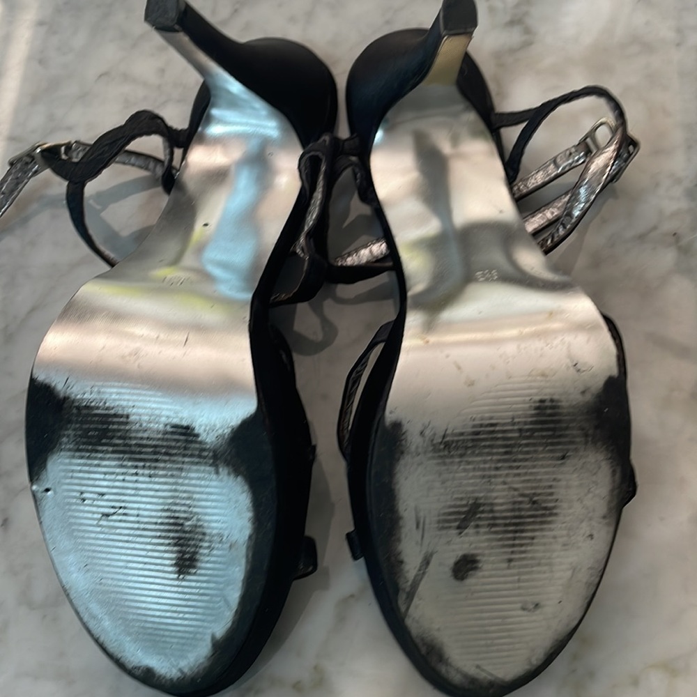 Special Occasions by Saugus Shoe - Black satin - Size 9 - Picture 9 of 16